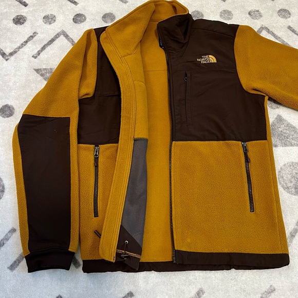 North face Denali jacket (men, small) - Picture 2 of 5